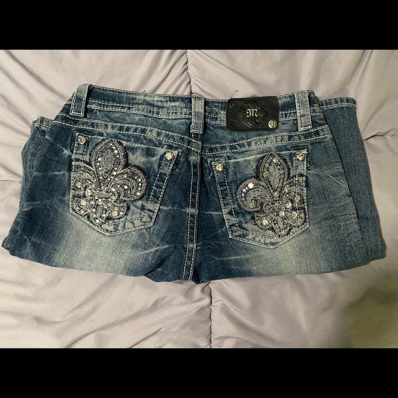 Miss Me Jeans - Picture 2 of 3
